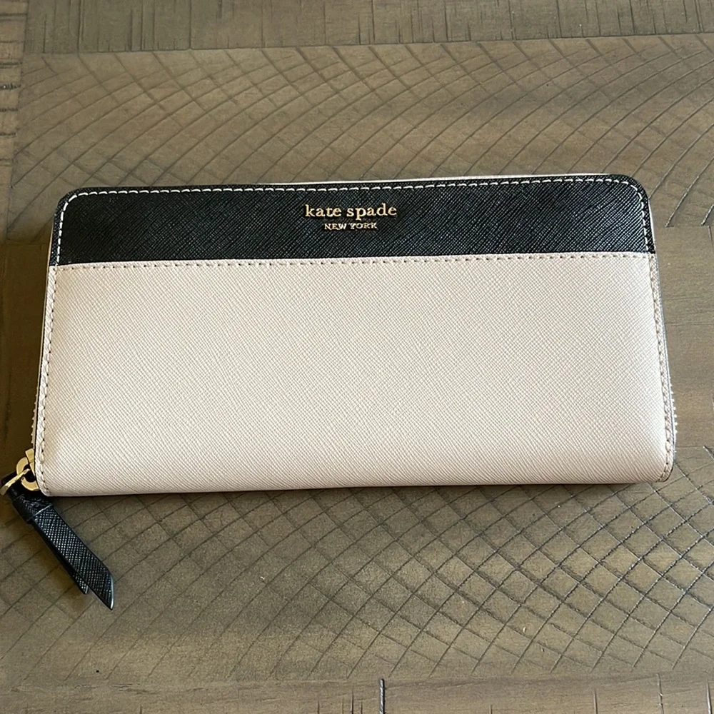Kate Spade Large Continental Wallet